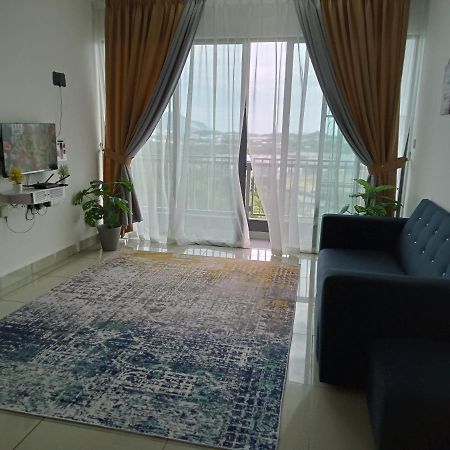 FZ Almyra Homestay Kajang Exteriör bild