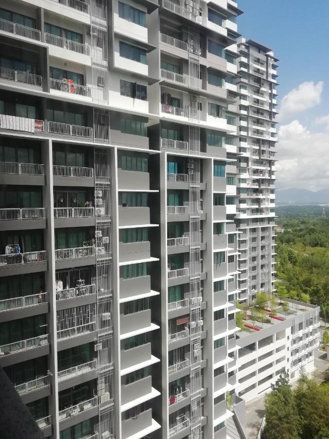 FZ Almyra Homestay Kajang Exteriör bild